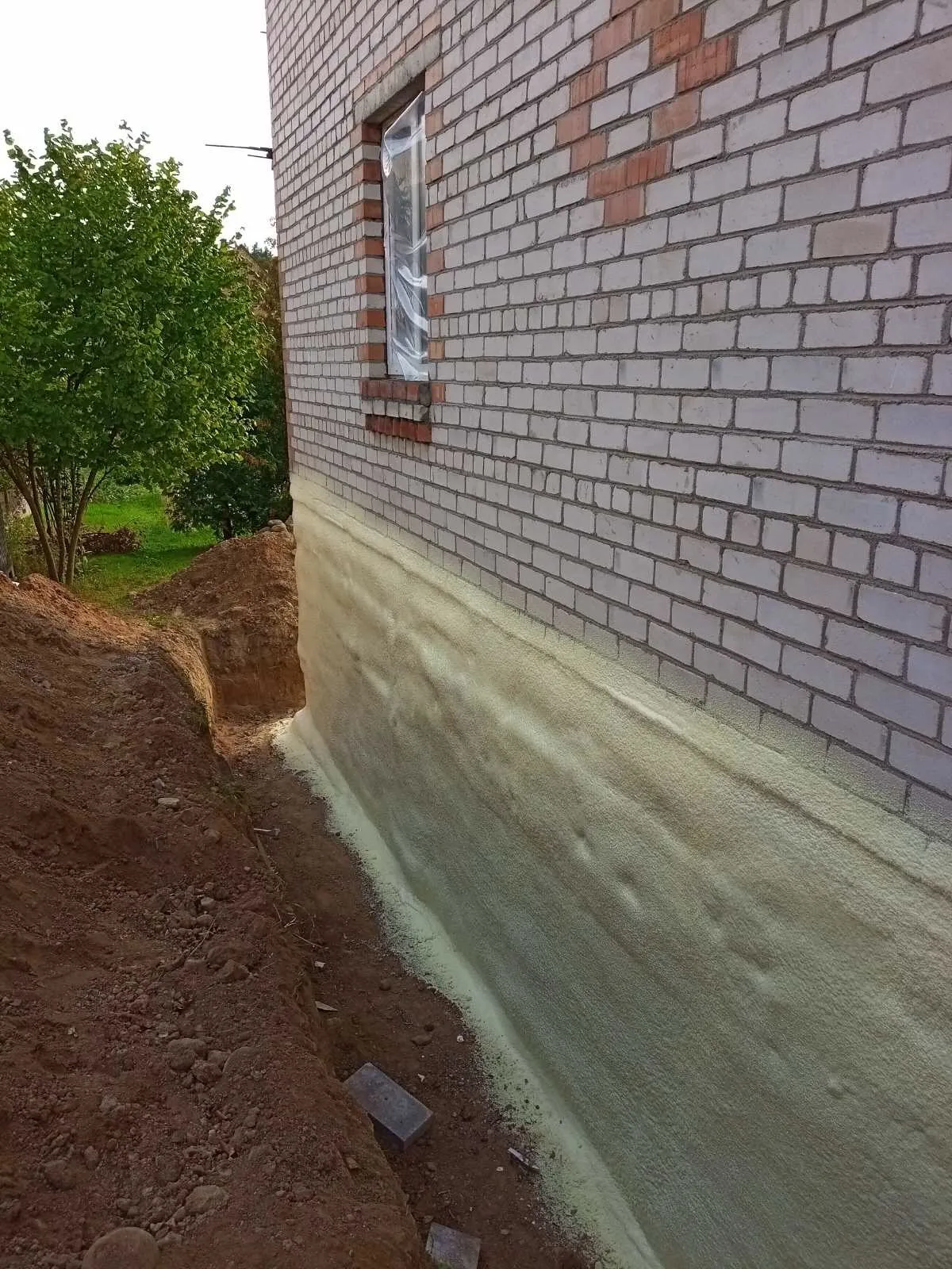 Гидроизоляция фундаментов дома ППУ